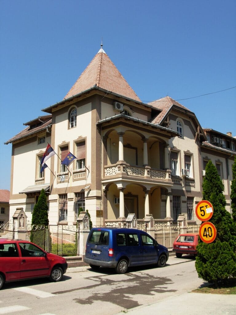 Protest građana ispred opštine Beočin zbog nestašice vode