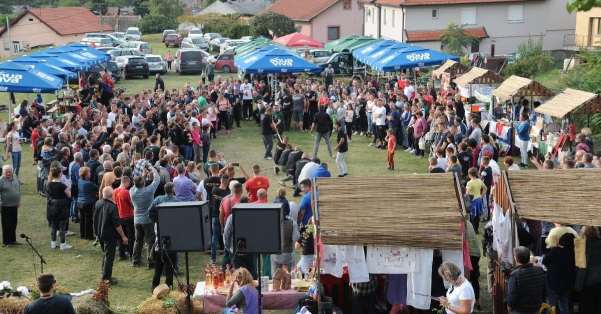 Miholjski susreti sela u Beočin selu – publika i takmičenja na Guvnu, septembar 2025,