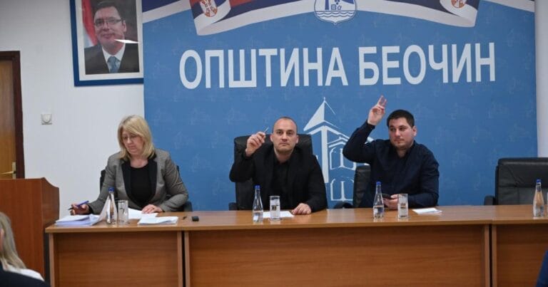 Sednica Skupštine opštine Beočin – Mihajlo Božić i Nemanja Vilić, mart 2026