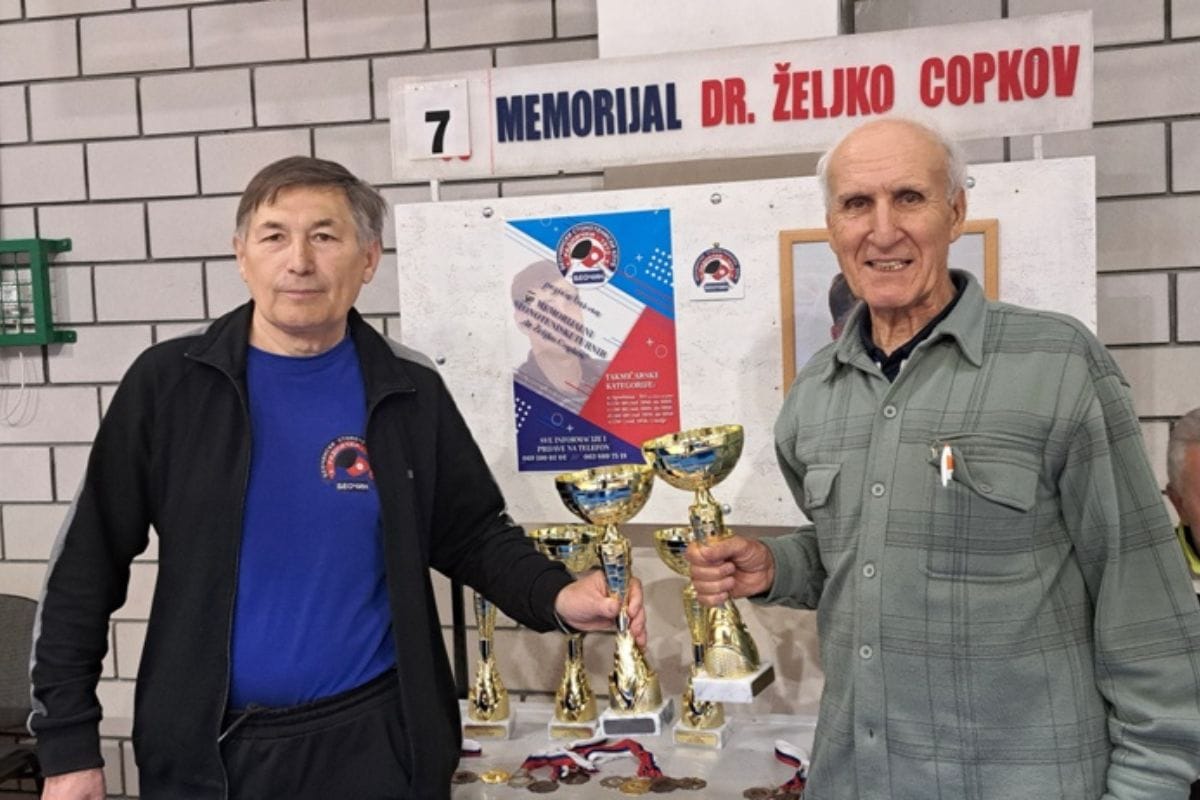 Memorijal Dr Željko Copkov Beočin dodela pehara stoni tenis