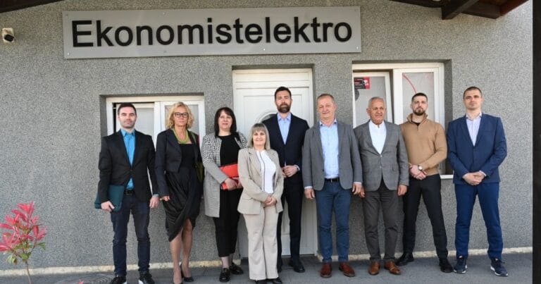 Zvaničnici opštine Beočin i NSZ u poseti firmi Ekonomistelektro