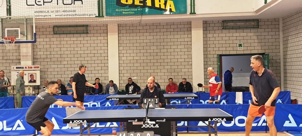 Memorijal Dr Željko Copkov Beočin dodela pehara stoni tenis