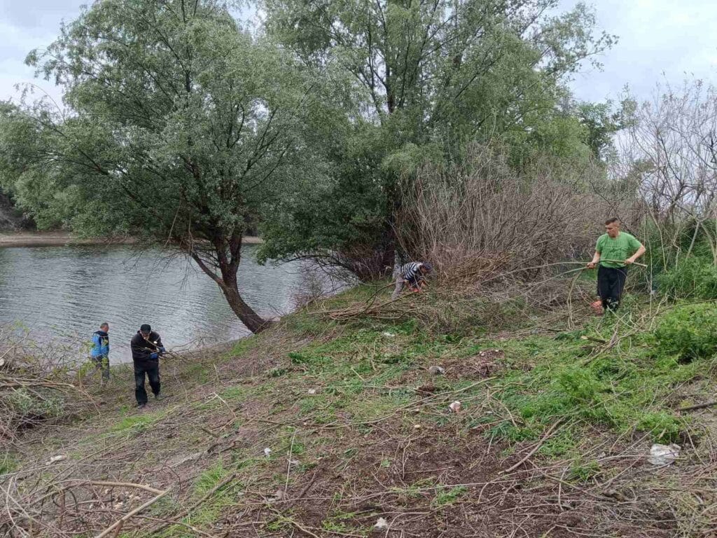 Uređena obala Beočinskog dunavskog kanala nakon višemesečne akcije čišćenja i uređenja