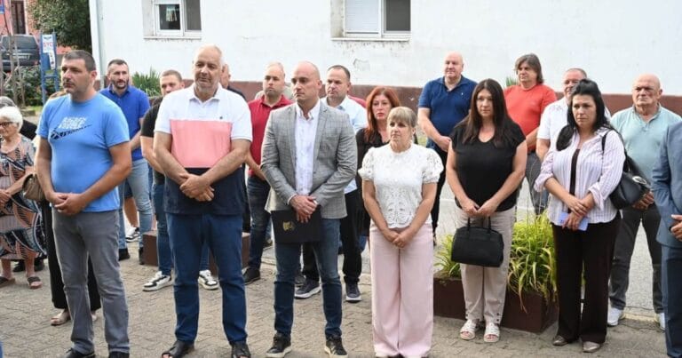 Dan Mesne zajednice Čerević – polaganje venaca na spomen-obeležje
