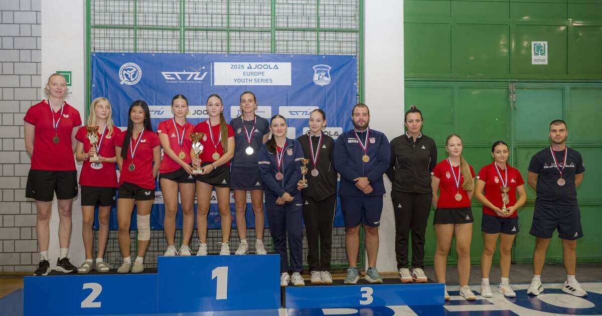 Nagrađene stonoteniserke i treneri na turniru u Beočinu