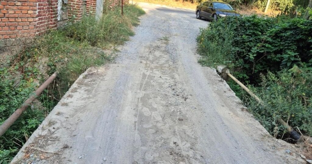 Ulica Jorgovana u Rakovcu pre početka radova na asfaltiranju – foto Rakovac 2025