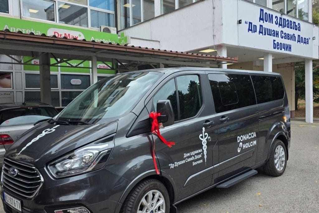 vozilo za dijalizu dom zdravlja beocin